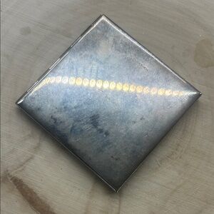 Chic Silver Mirror Compact